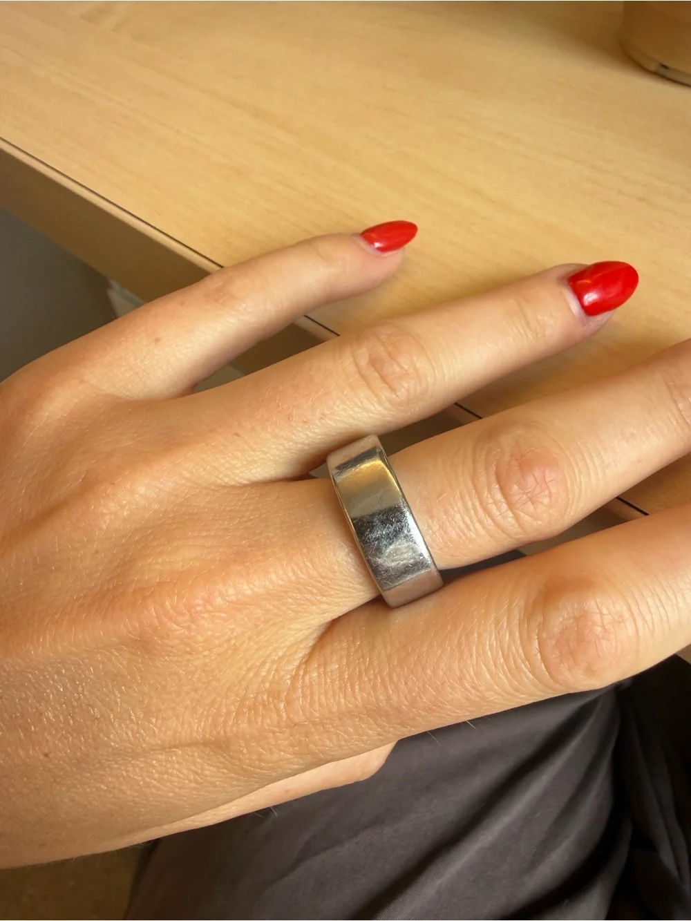 Oura Ring 4 silver - size 7